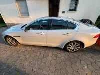 Gebraucht Jaguar XE Prestige 180 PS (132 kW) 2026 Weiß Limousine