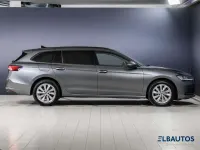 Gebraucht Skoda Superb 150 PS (110 kW) 2025 Graphitegrau Kombi