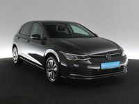 Gebraucht VW Golf VIII Move 110 PS (80 kW) 2024 Grau / uranograu Limousine