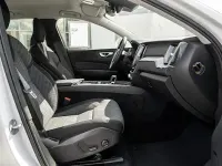 Gebraucht Volvo XC60 Core 197 PS (144 kW) 2024 Weiß SUV