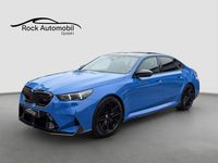 Gebraucht BMW M5 M Performance 727 PS (534 kW) 2024 Santorinblau ii Limousine
