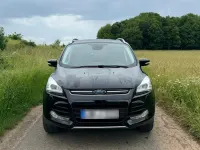 Gebraucht Ford Kuga 180 PS (132 kW) 2016 Schwarz SUV