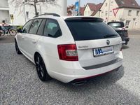 gebraucht Skoda Octavia Combi RS Pano Navi Apple Bi XenonACC