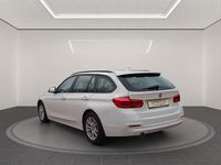 Gebraucht BMW 318 Advantage 150 PS (110 kW) 2017 Weiß Kombi