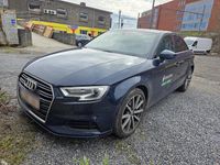 Gebraucht Audi A3 Sport 110 PS (80 kW) 2017 Blau Limousine