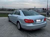Gebraucht Mercedes E350 211 PS (155 kW) 2010 Silber Limousine