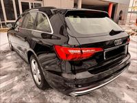 Gebraucht Audi A4 Advanced Plus 163 PS (119 kW) 2021 Schwarz Kombi