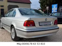 Gebraucht BMW 523 170 PS (125 kW) 2000 Grau Limousine