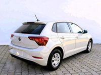 Neu VW Polo Basis 80 PS (58 kW) 2026 Ascotgrau Kleinwagen