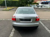 Gebraucht Audi A4 Basis 131 PS (96 kW) 2001 Silber Limousine