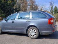 Gebraucht Skoda Octavia Ambiente 122 PS (89 kW) 2009 Grau Kombi