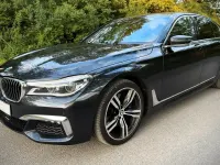 Gebraucht BMW 750 M Sport 400 PS (294 kW) 2018 Schwarz Limousine