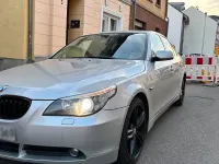 Gebraucht BMW 523 177 PS (130 kW) 2006 Silber Limousine
