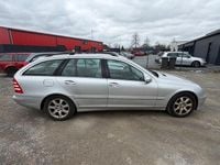 Gebraucht Mercedes C220 150 PS (110 kW) 2004 Silber Kombi