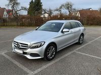 Gebraucht Mercedes C200 Avantgarde 184 PS (135 kW) 2015 Silber Kombi
