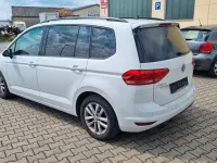 Gebraucht VW Touran Comfortline 150 PS (110 kW) 2017 Weiß Van / Kleinbus