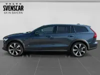 Gebraucht Volvo V60 CC 145 PS (106 kW) 2023 Kombi