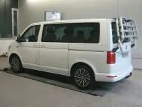 Gebraucht VW Multivan 204 PS (150 kW) 2016 Weiß Van / Kleinbus