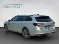 Neu Skoda Superb SportLine 204 PS (150 kW) 2026 Silber Kombi