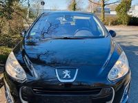 Second-hand Peugeot 308 Platinum 120 CP (88 kW) 2011 Negru Berlinǎ