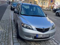 Gebraucht Mazda 2 55 PS (40 kW) 2007 Silber Kleinwagen