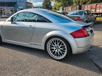 Second-hand Audi TT 180 CP (132 kW) 2003 Argintiu Coupe