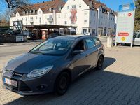 Używany Ford Focus SYNC Edition 125 KM (91 kW) 2014 Brązowy Sedan/Limuzyna