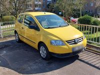 Gebraucht VW Fox 54 PS (39 kW) 2005 Gelb Kleinwagen