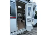 Gebraucht Buerstner Lineo 177 PS (130 kW) 2025 Weiss Van