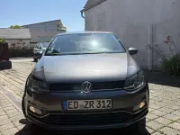 Gebraucht VW Polo LOUNGE 90 PS (66 kW) 2015 Grau Limousine