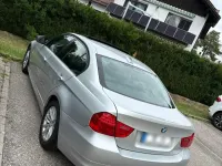 Gebraucht BMW 320 170 PS (125 kW) 2009 Silber Limousine