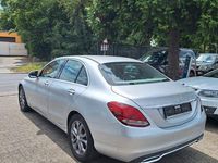 Gebraucht Mercedes C180 156 PS (114 kW) 2016 Silber Limousine
