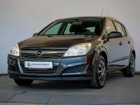 Używany Opel Astra Selection 90 KM (66 kW) 2009 Szary Sedan/Limuzyna