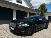 Używany Jaguar XJ 510 KM (375 kW) 2011 Czarny Sedan/Limuzyna