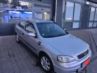 Usata Opel Astra 85 CV (62 kW) 2001 Argento Utilitaria