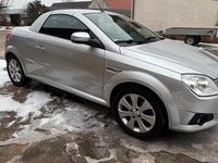 Gebraucht Opel Tigra 90 PS (66 kW) 2008 Silber Cabrio