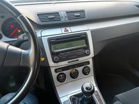 Gebraucht VW Passat 136 PS (100 kW) 2008 Grau Limousine