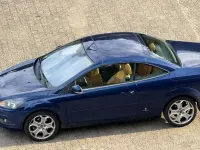 Gebraucht Ford Focus Cabriolet Titanium 136 PS (100 kW) 2009 Blau Cabrio