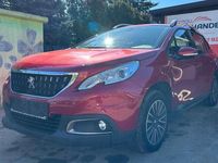 Używany Peugeot 2008 Active 82 KM (60 kW) 2016 Czerwony SUV