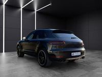 Second-hand Porsche Macan 252 CP (185 kW) 2018 Negru SUV