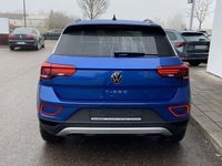 Gebraucht VW T-Roc Move 150 PS (110 kW) 2024 Blau SUV