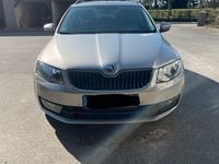 Gebraucht Skoda Octavia Joy 110 PS (80 kW) 2017 Grau Kombi