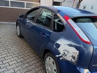 Gebraucht Ford Focus 101 PS (74 kW) 2009 Blau Limousine