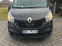 Gebraucht Renault Trafic 95 PS (69 kW) 2016 Schwarz Van / Kleinbus