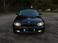 Gebraucht BMW 116 Performance 122 PS (89 kW) 2009 Schwarz Kleinwagen