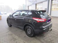 Gebraucht Nissan Qashqai Acenta 116 PS (85 kW) 2017 Schwarz SUV