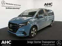 Gebraucht Mercedes V220 Style 163 PS (119 kW) 2025 Blau Van / Kleinbus