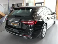 Używany Audi A4 Advanced 163 KM (119 kW) 2023 Czarny Kombi