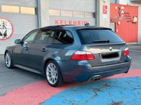 Gebraucht BMW 530 M Sport 235 PS (172 kW) 2009 Grau Kombi