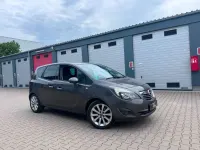 Gebraucht Opel Meriva Innovation 120 PS (88 kW) 2011 Grau Van / Kleinbus